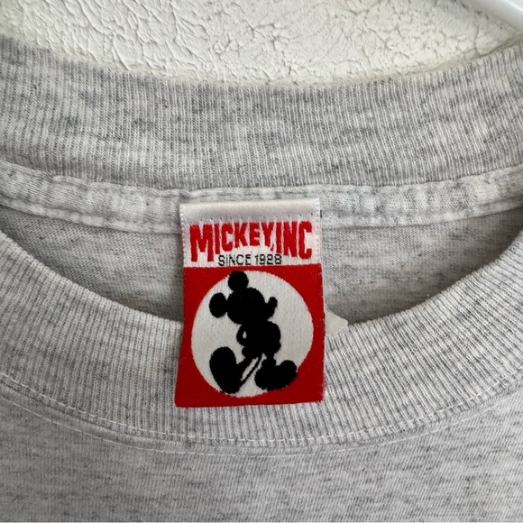 Vintage Disney Mickey Grey T-Shirt Size Large - Picture 4 of 7